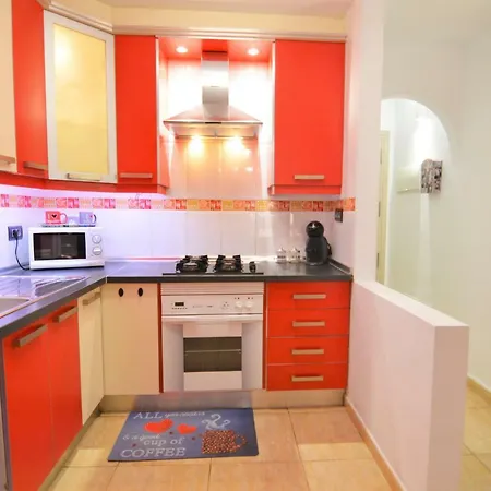 Tenerife Holiday Los Cristianos * لوس كريستيانوس